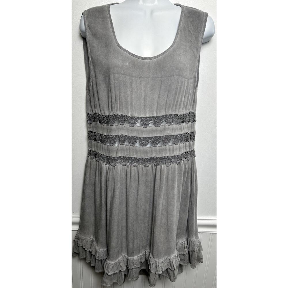 Entro Anthro Tank Dress Women’s M Gray Sleeveless Crochet Ruffle Hem Boho Beachy